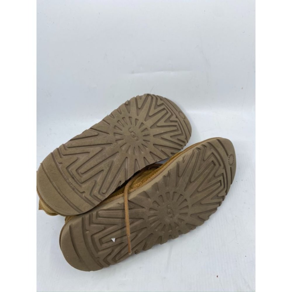 UGG Australia Tan Boots Size 10 - Picture 9 of 9